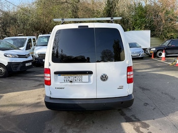 Used Volkswagen Caddy Maxi 2015 for sale - 78630010: Photo