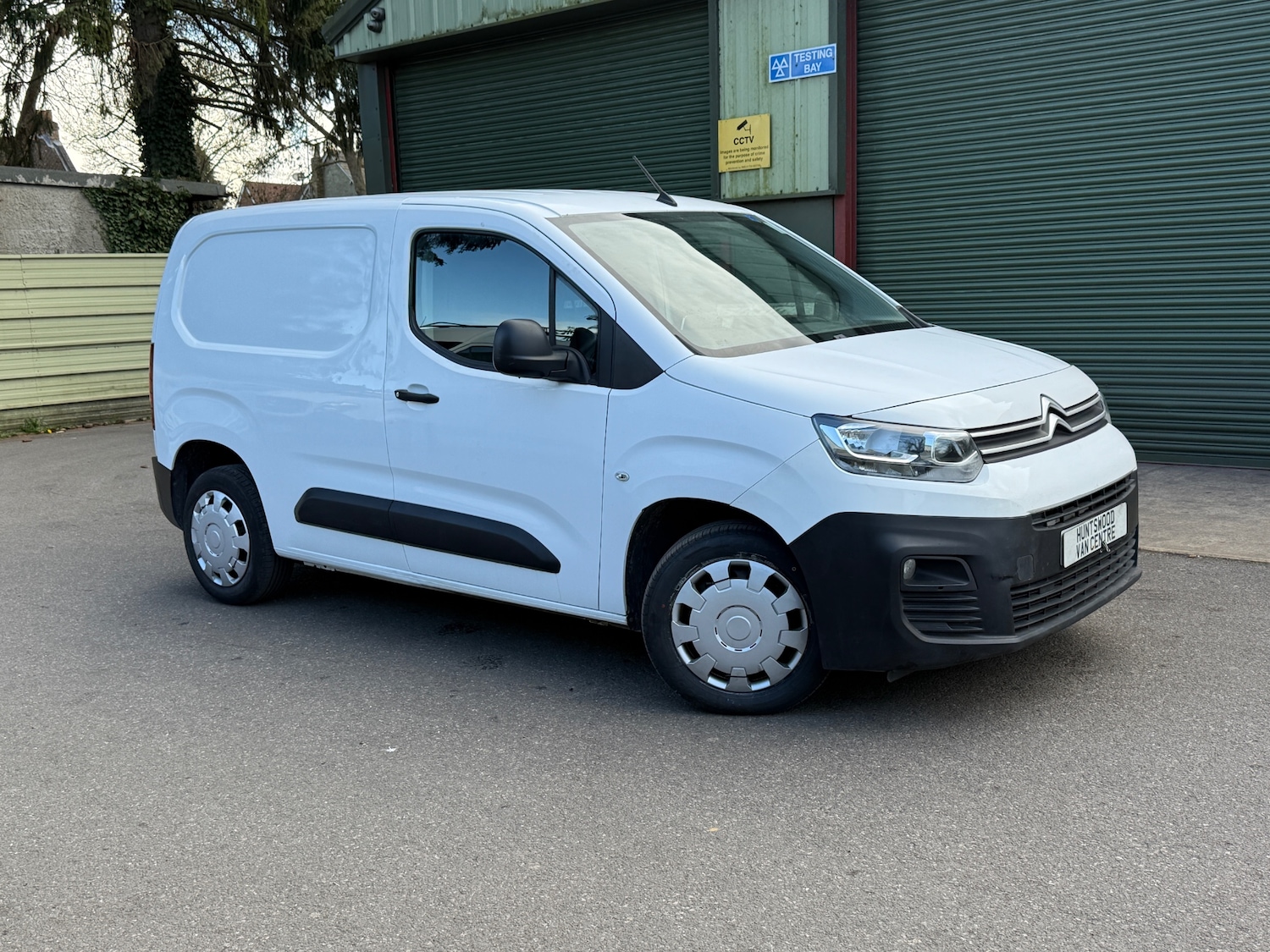 Used Citroen Berlingo 2020 for sale - 78106032: Photo 2