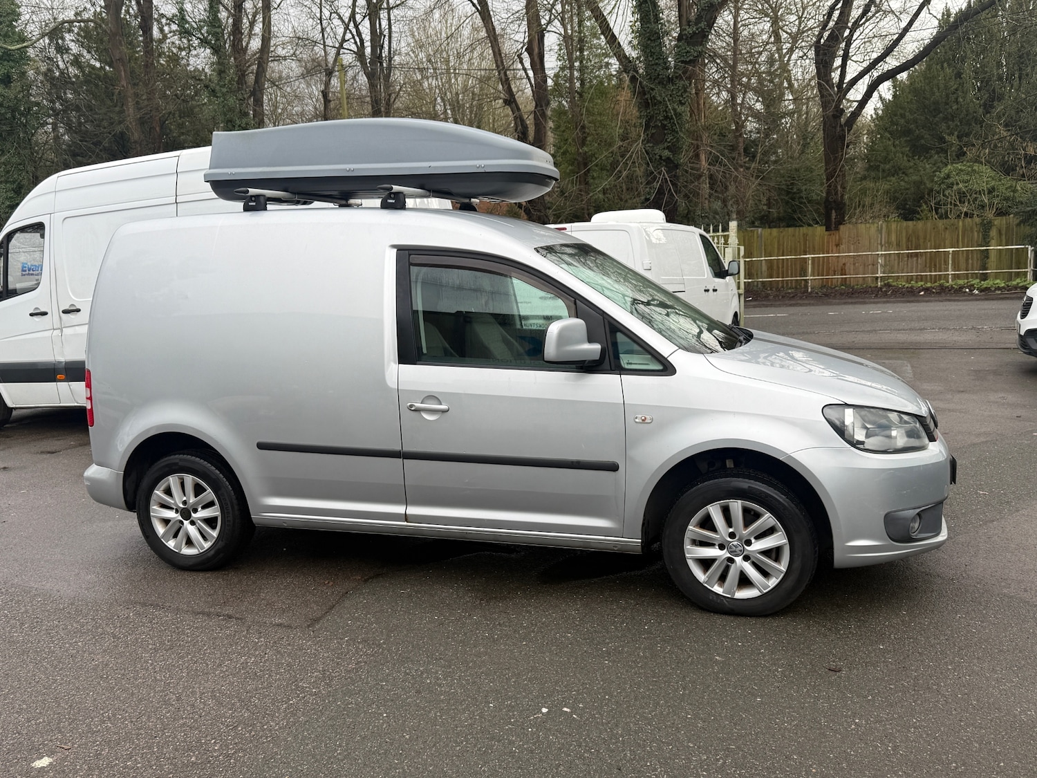 Used Volkswagen Caddy 2012 for sale - 77467836: Photo 2