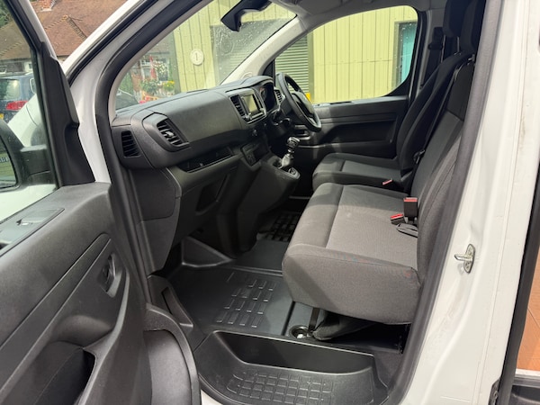 Used Citroen Dispatch 2023 for sale - 75376653: Photo 17