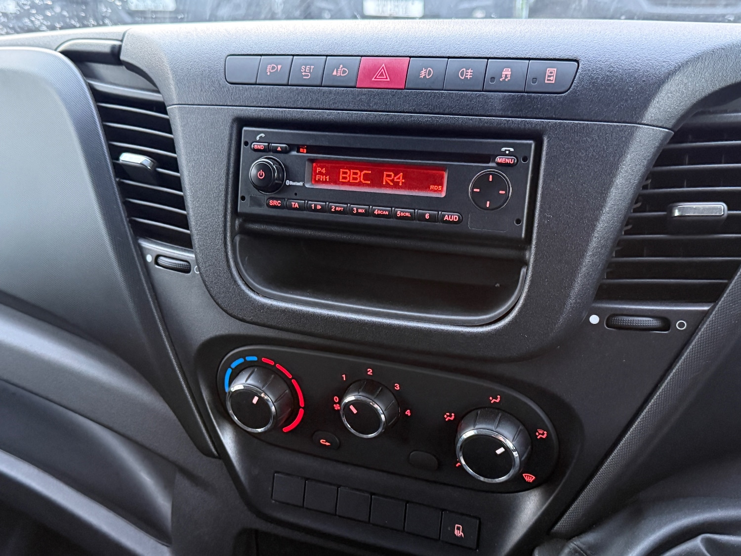 Used Iveco Daily 2016 for sale - 77656503: Photo 18