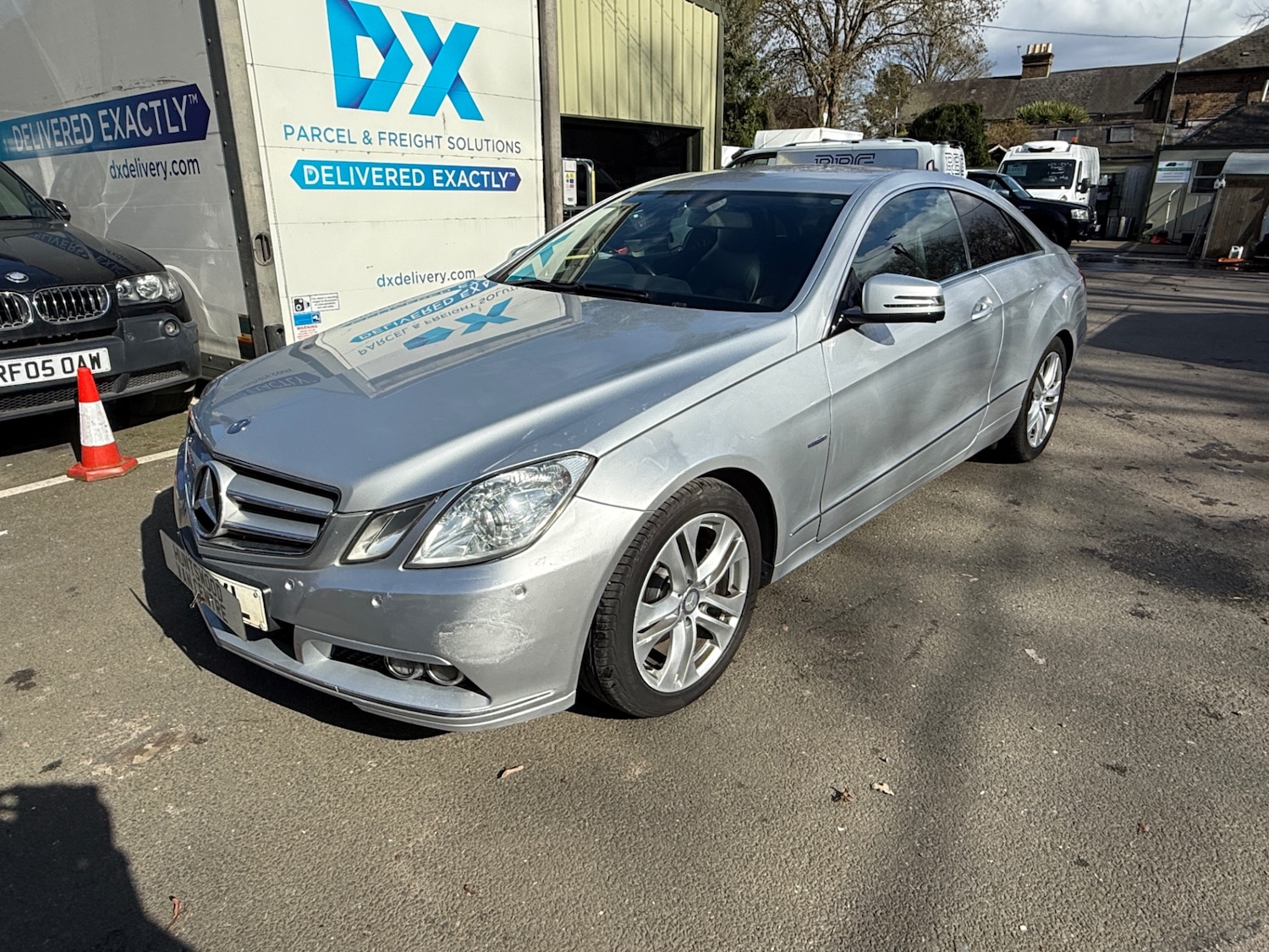 Used Mercedes-Benz E Class 2011 for sale - 77871771: Photo 8