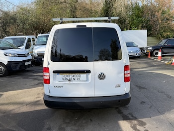 Used Volkswagen Caddy Maxi 2015 for sale - 77666639: Photo