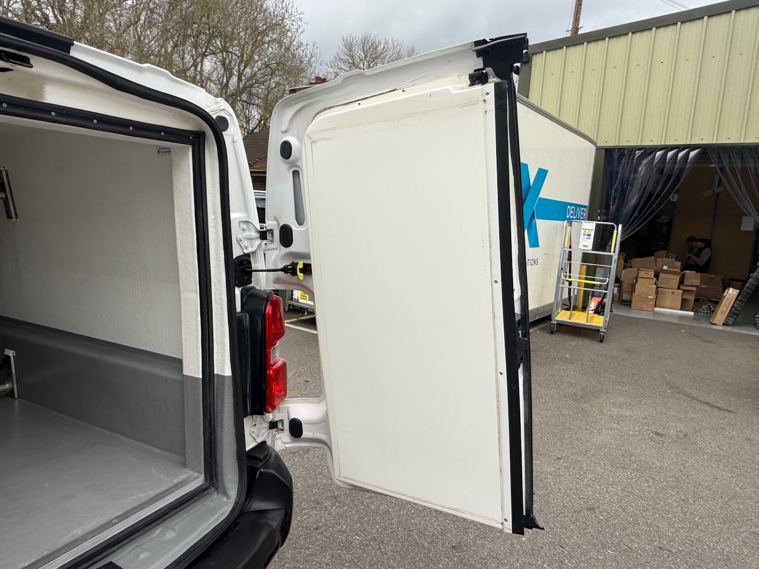 Used Citroen Dispatch 2021 for sale - 78145715: Photo 30