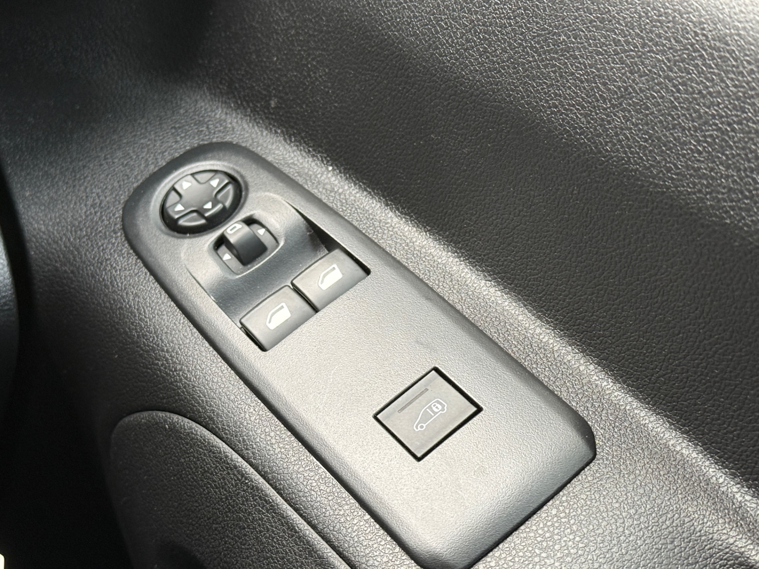 Used Vauxhall Combo 2022 for sale - 78039691: Photo 40