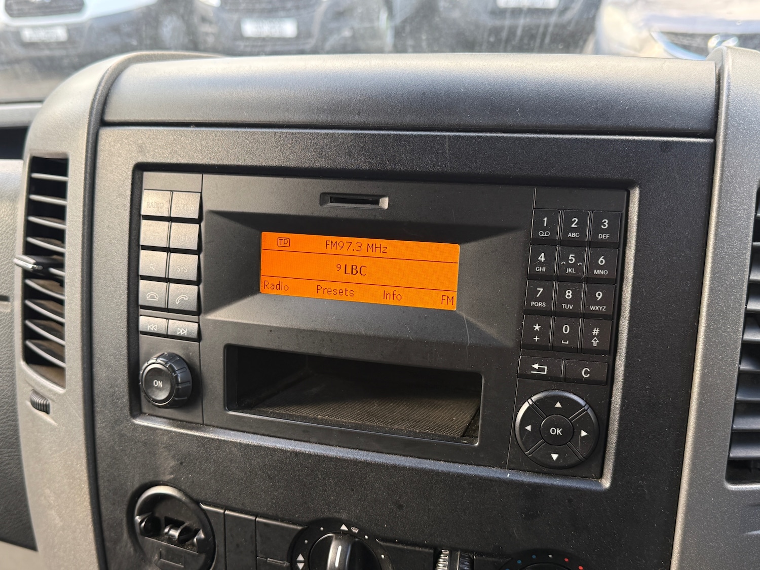 Used Mercedes-Benz Sprinter 2016 for sale - 77650792: Photo 11