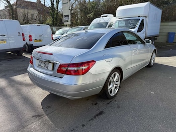 Used Mercedes-Benz E Class 2011 for sale - 78669527: Photo