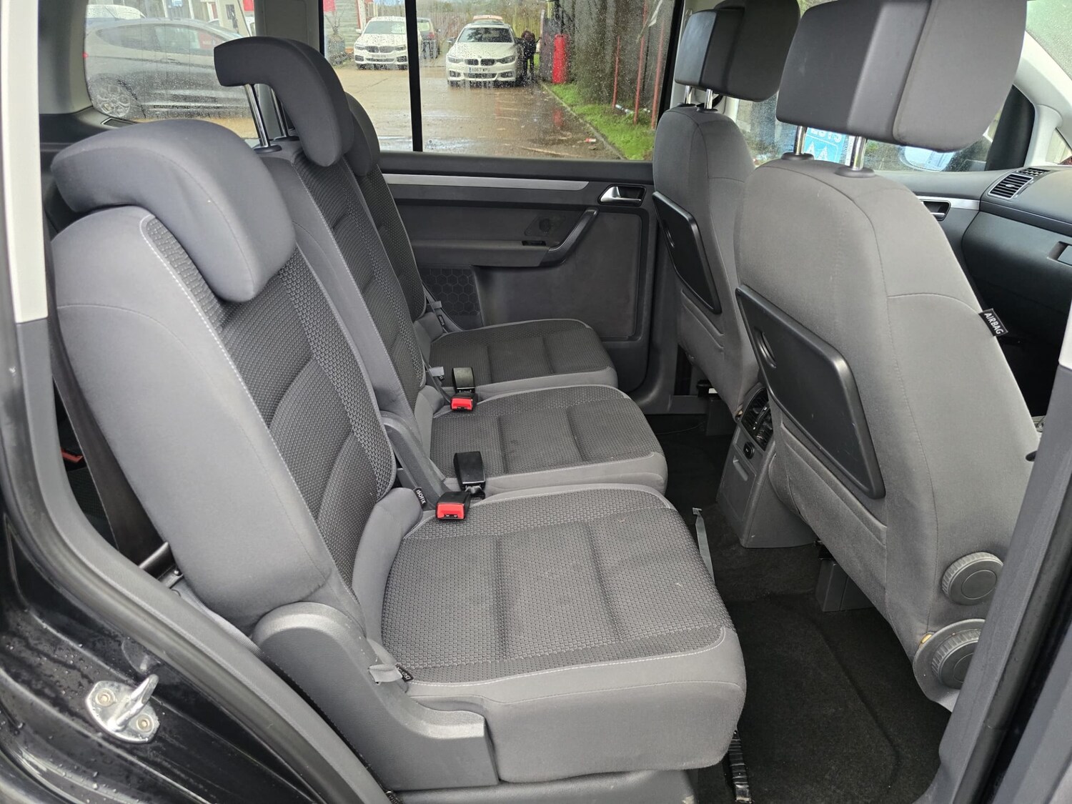 Used Volkswagen Touran 2012 for sale - 77476666: Photo 15