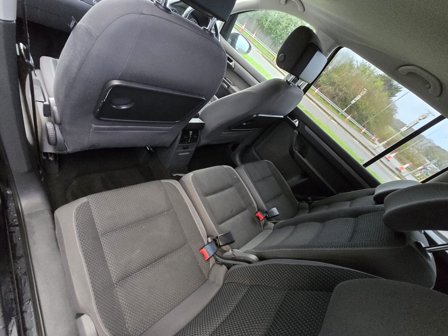 Used Volkswagen Touran 2012 for sale - 77476666: Photo 20