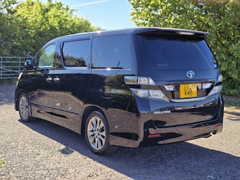 Used Toyota Vellfire 2010 for sale - 78370721: Photo