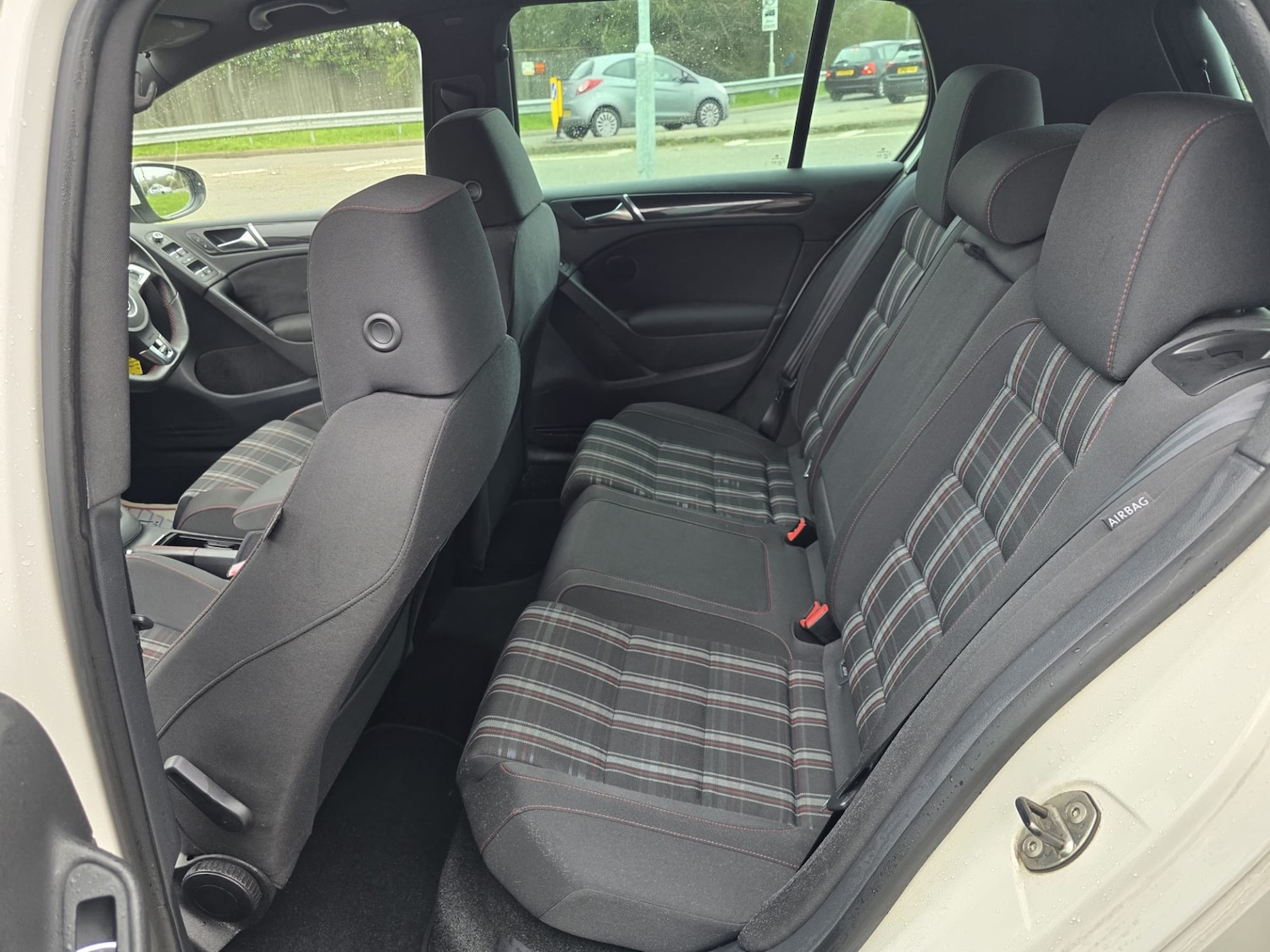 Used Volkswagen Golf 2011 for sale - 77803381: Photo 16