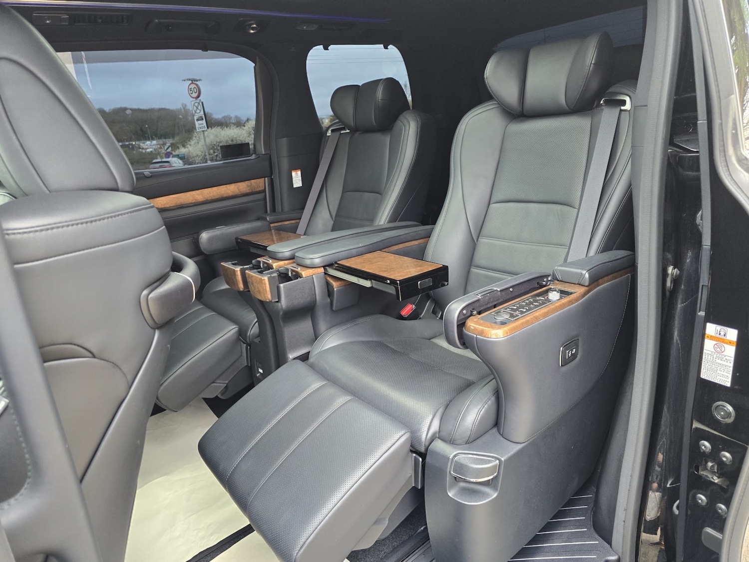 Used Toyota Alphard 2026 for sale - 78000433: Photo 27