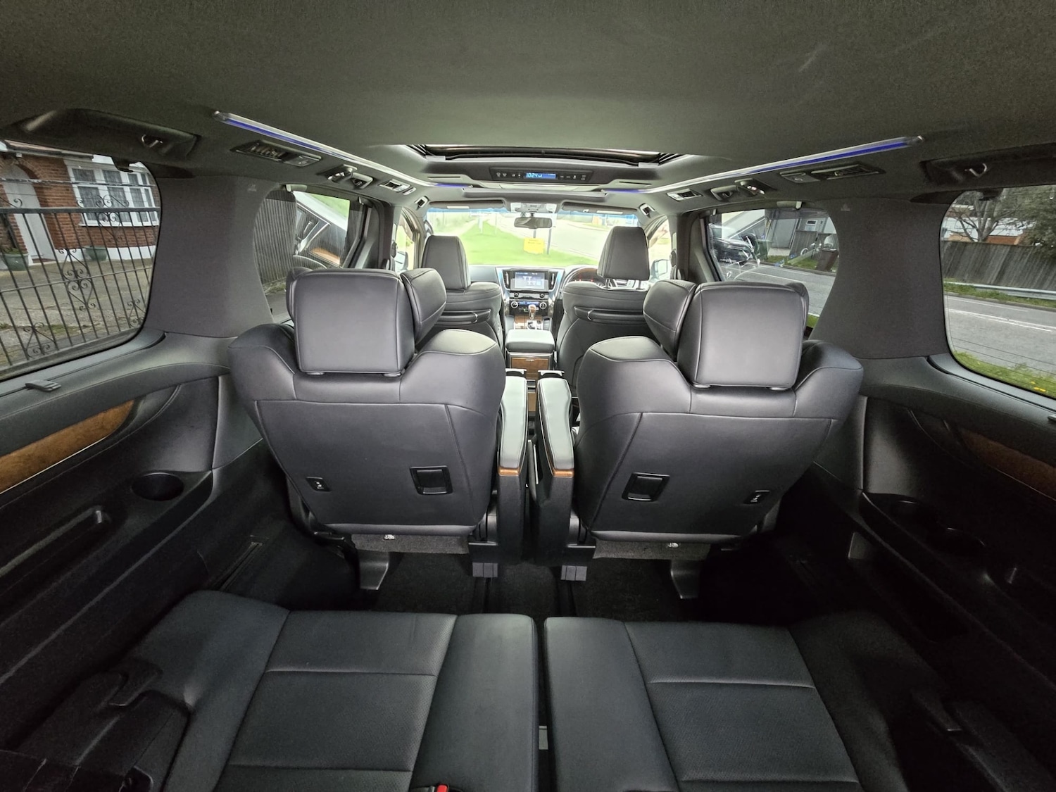 Used Toyota Alphard 2026 for sale - 78000433: Photo 29