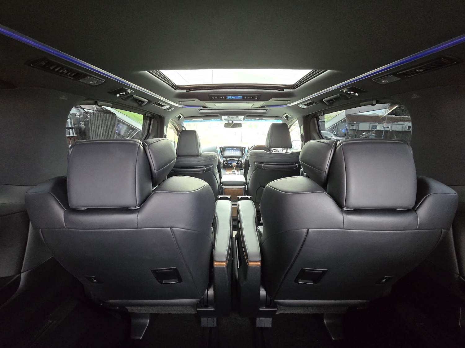 Used Toyota Alphard 2026 for sale - 78000433: Photo 30