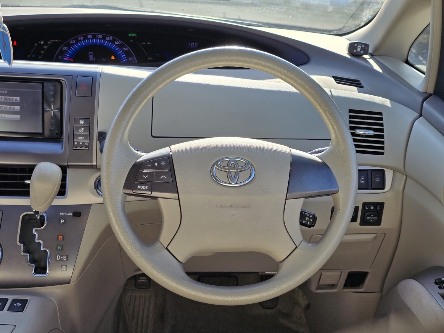 Used Toyota Estima 2023 for sale - 78109862: Photo 25