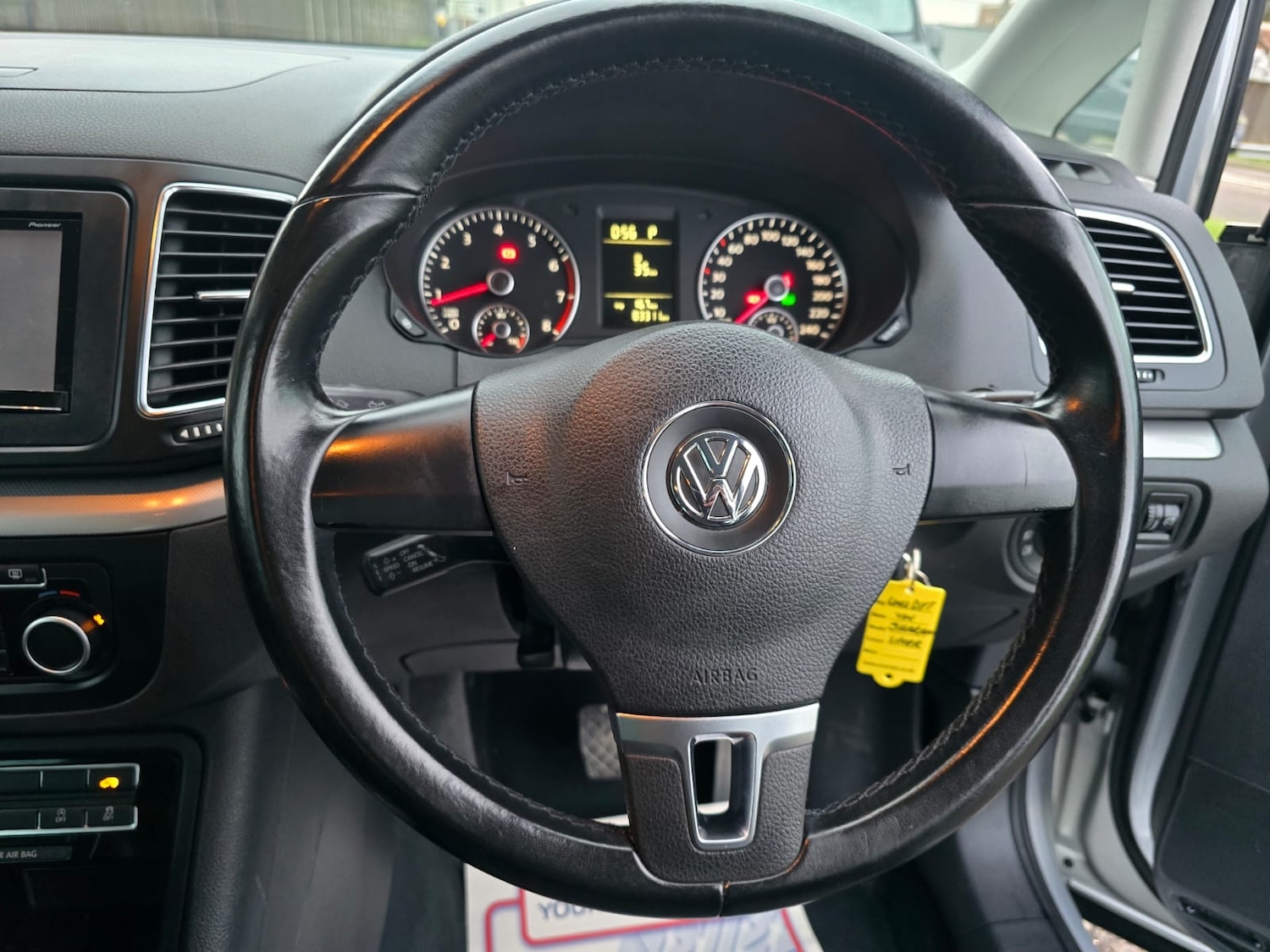 Used Volkswagen Sharan 2012 for sale - 77247420: Photo 26