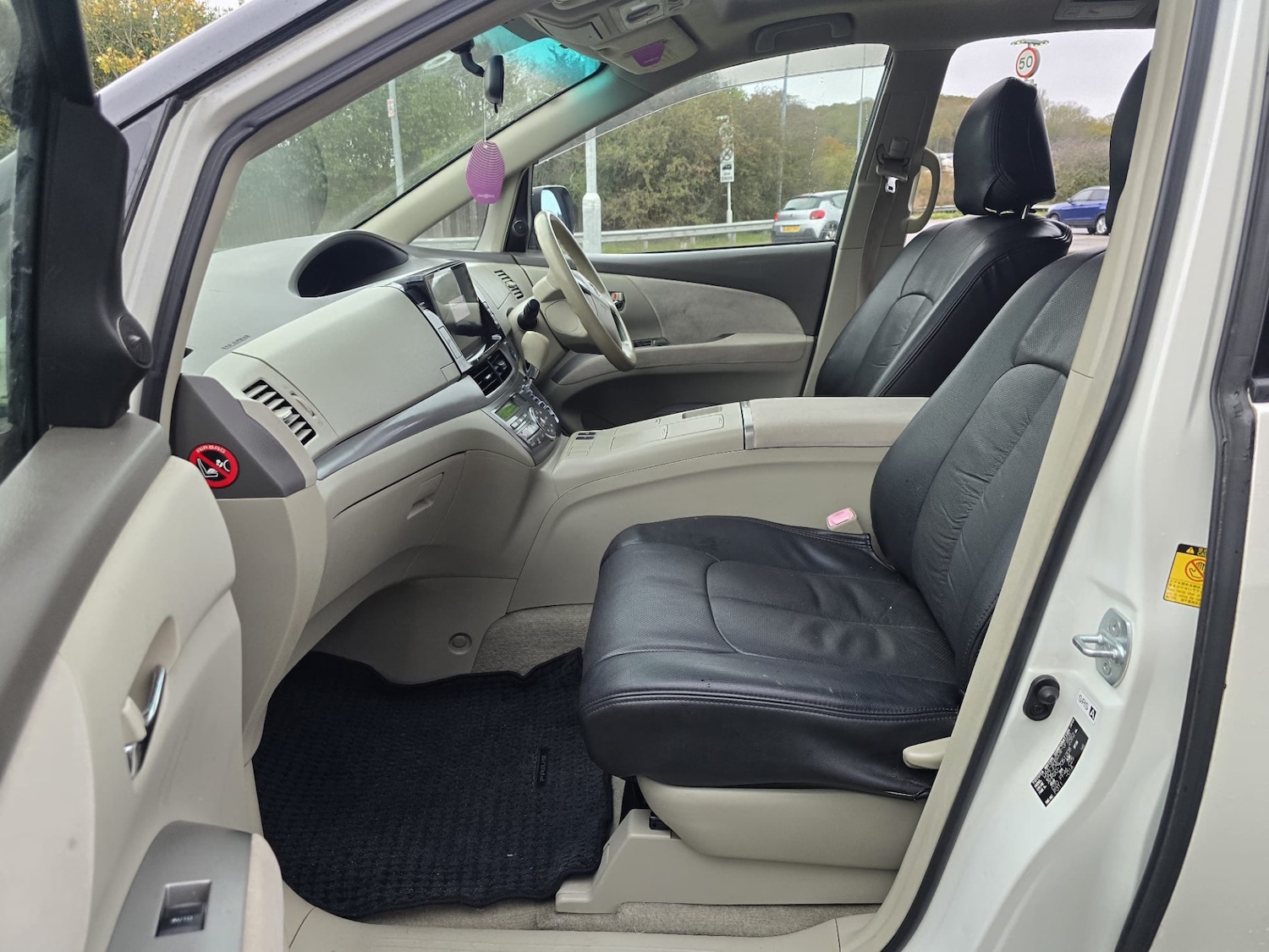 Used Toyota Estima 2010 for sale - 76542507: Photo 14