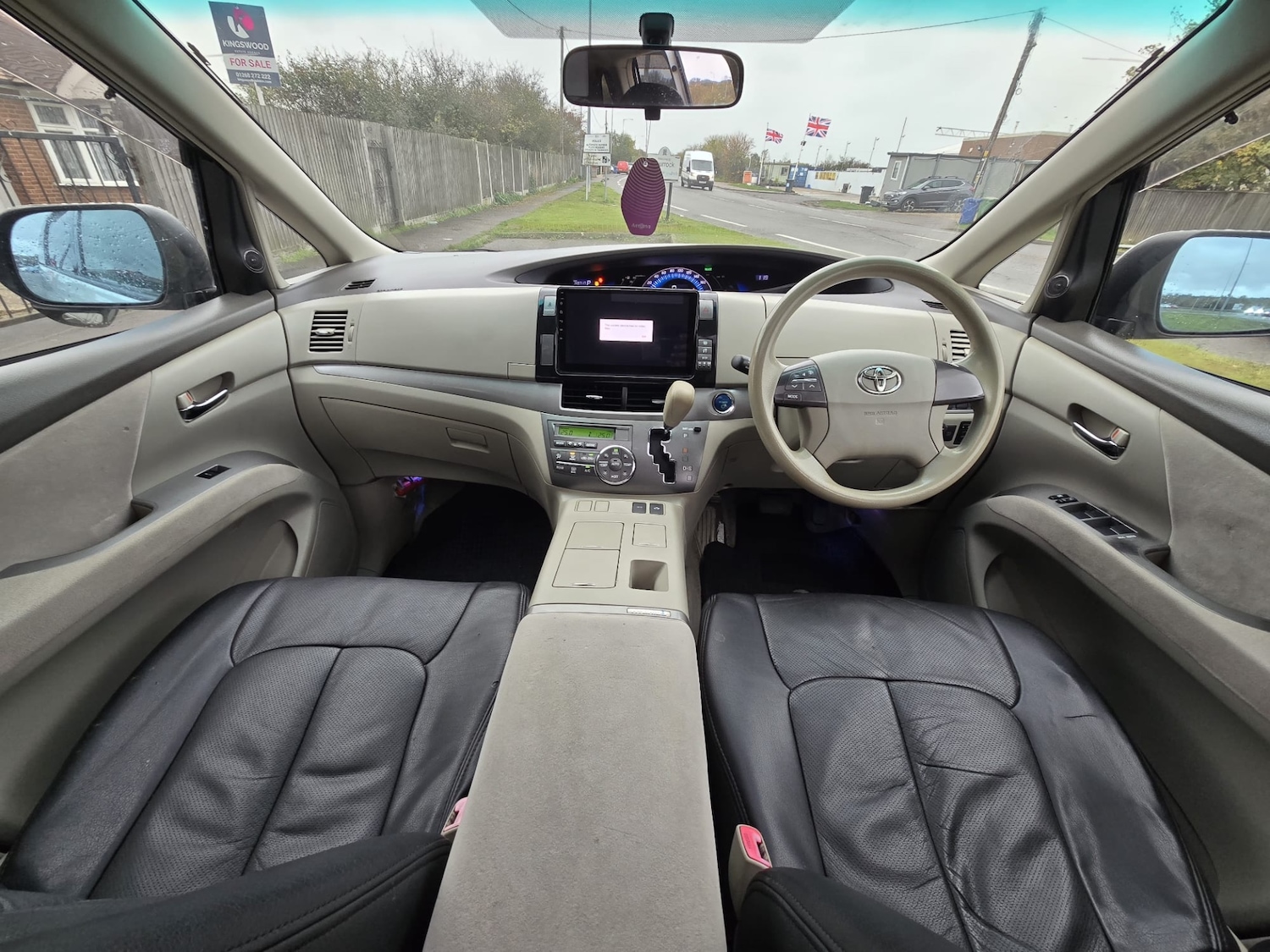 Used Toyota Estima 2010 for sale - 76542507: Photo 25