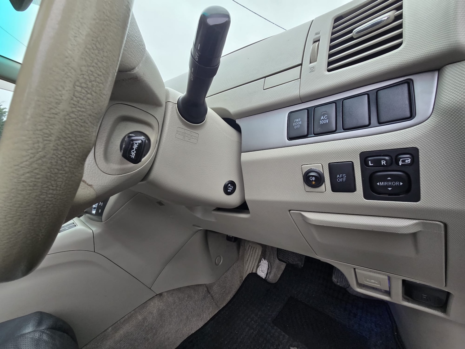 Used Toyota Estima 2010 for sale - 76542507: Photo 26