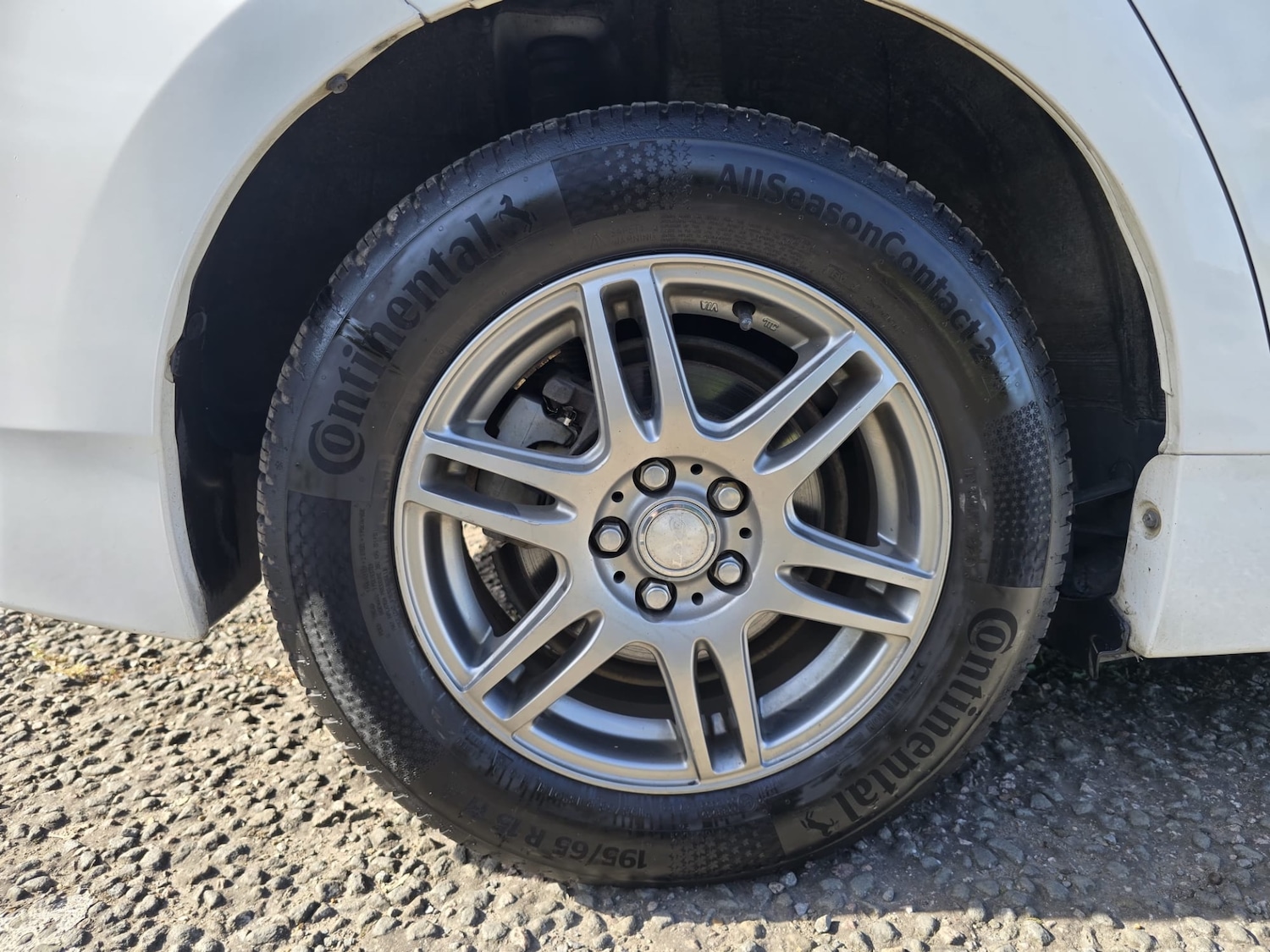 Used Toyota Prius 2015 for sale - 78144776: Photo 27