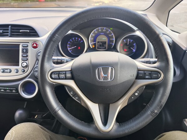 Used Honda Fit 2011 for sale - 69126988: Photo 14
