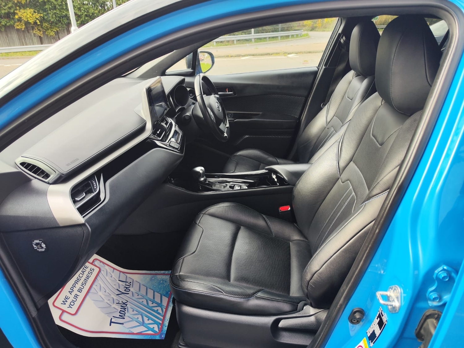 Used Toyota C-HR 2018 for sale - 76353712: Photo 11