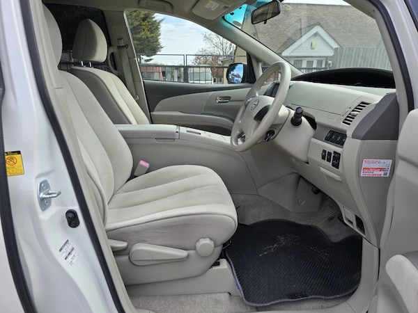 Used Toyota Estima 2010 for sale - 74524665: Photo 11