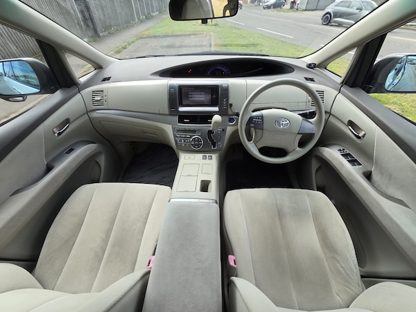 Used Toyota Estima 2010 for sale - 74524665: Photo 21
