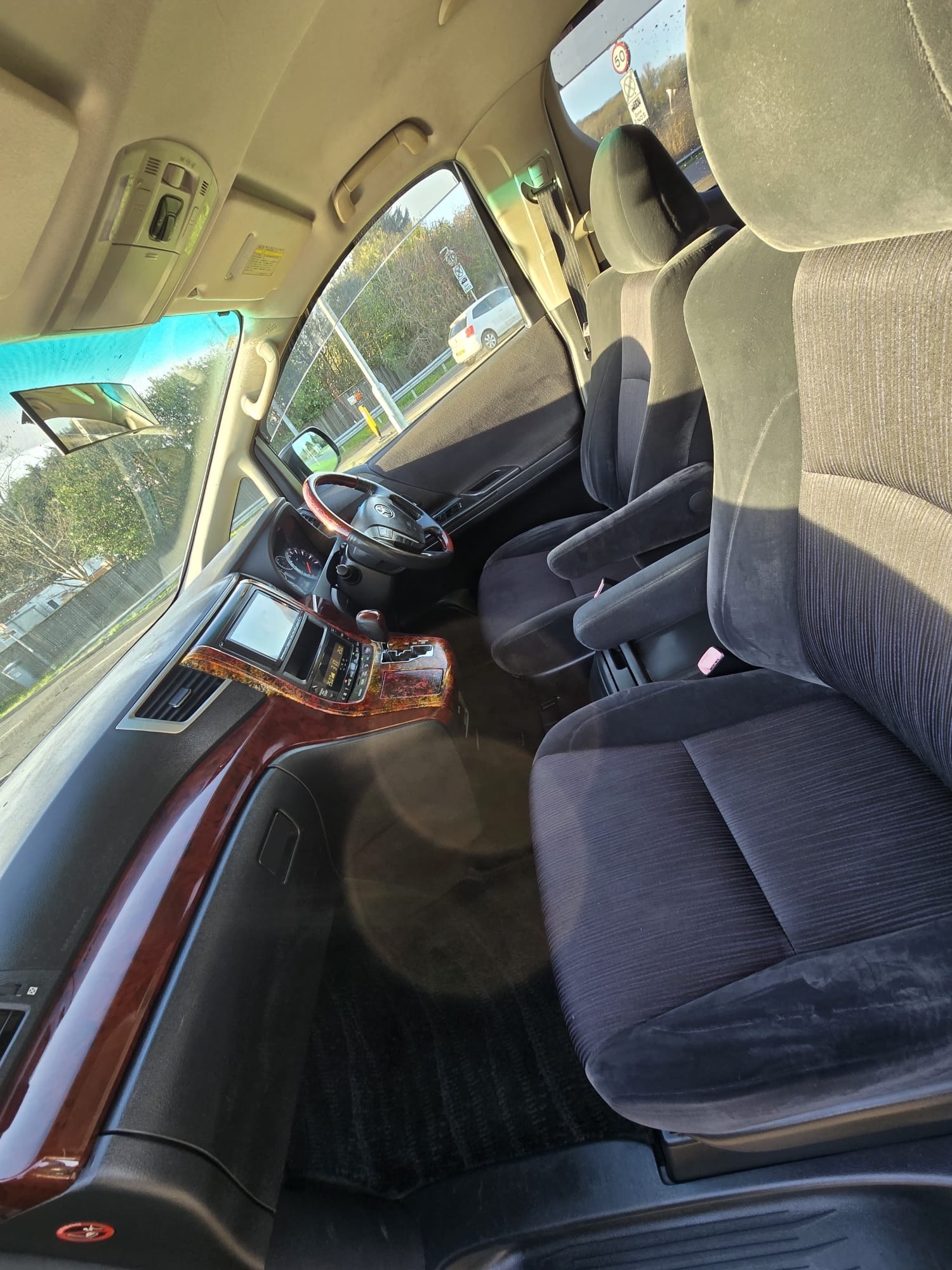 Used Toyota Vellfire 2010 for sale - 76933299: Photo 20