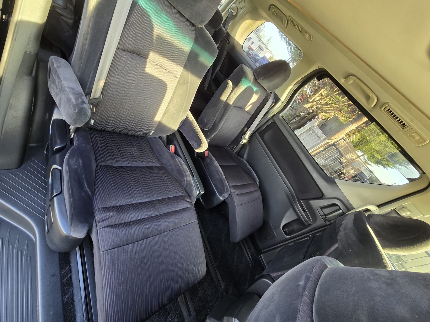 Used Toyota Vellfire 2010 for sale - 76933299: Photo 21