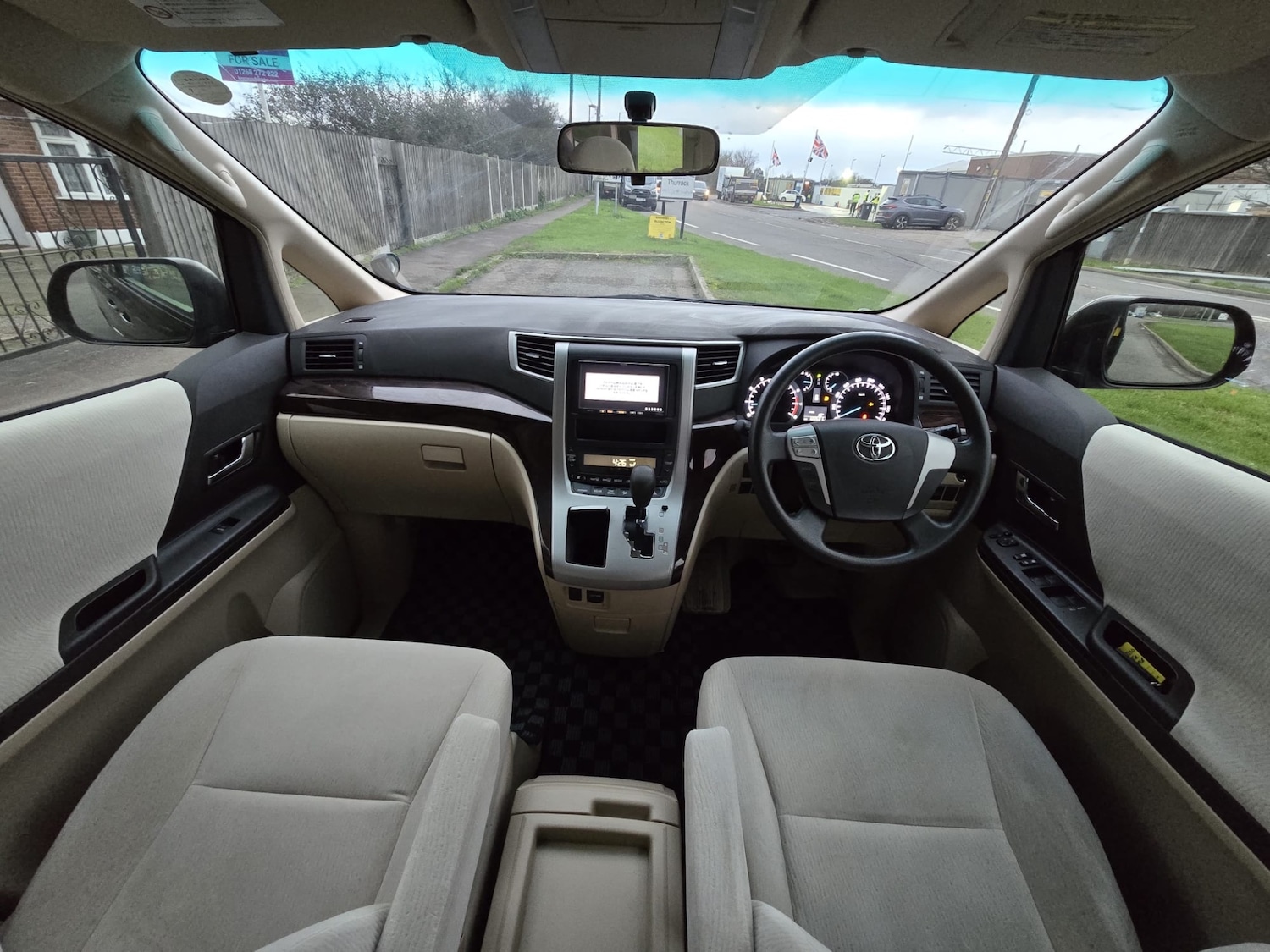 Used Toyota Vellfire 2012 for sale - 76958648: Photo 25