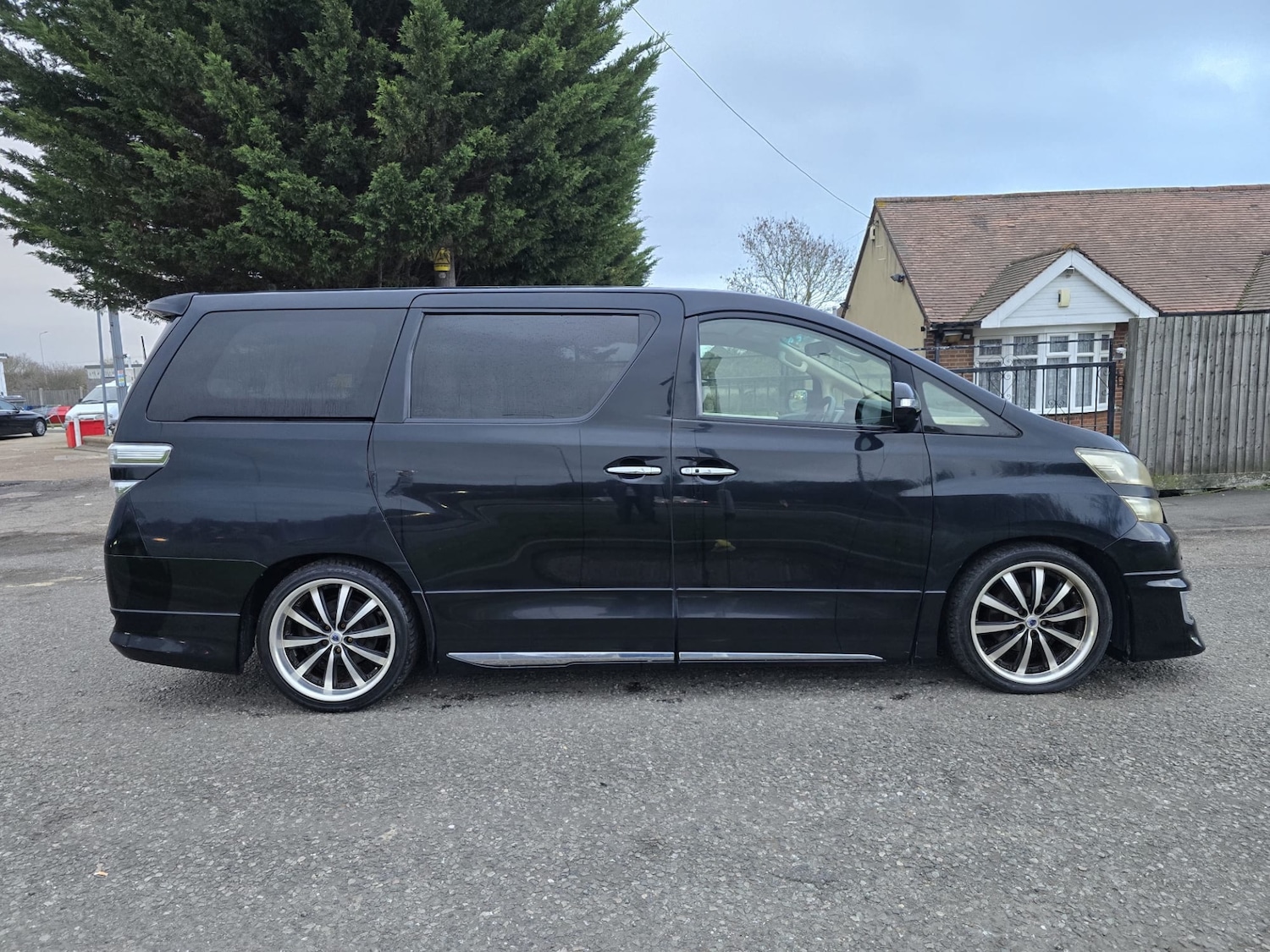 Used Toyota Vellfire 2012 for sale - 76958648: Photo 7