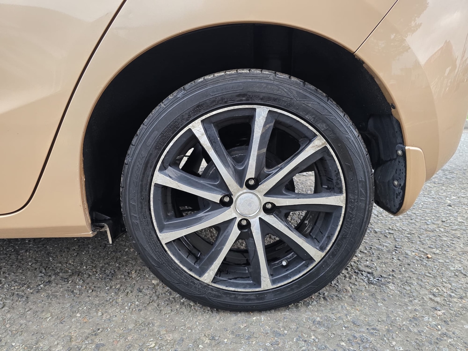 Used Honda Jazz 2013 for sale - 76959860: Photo 28