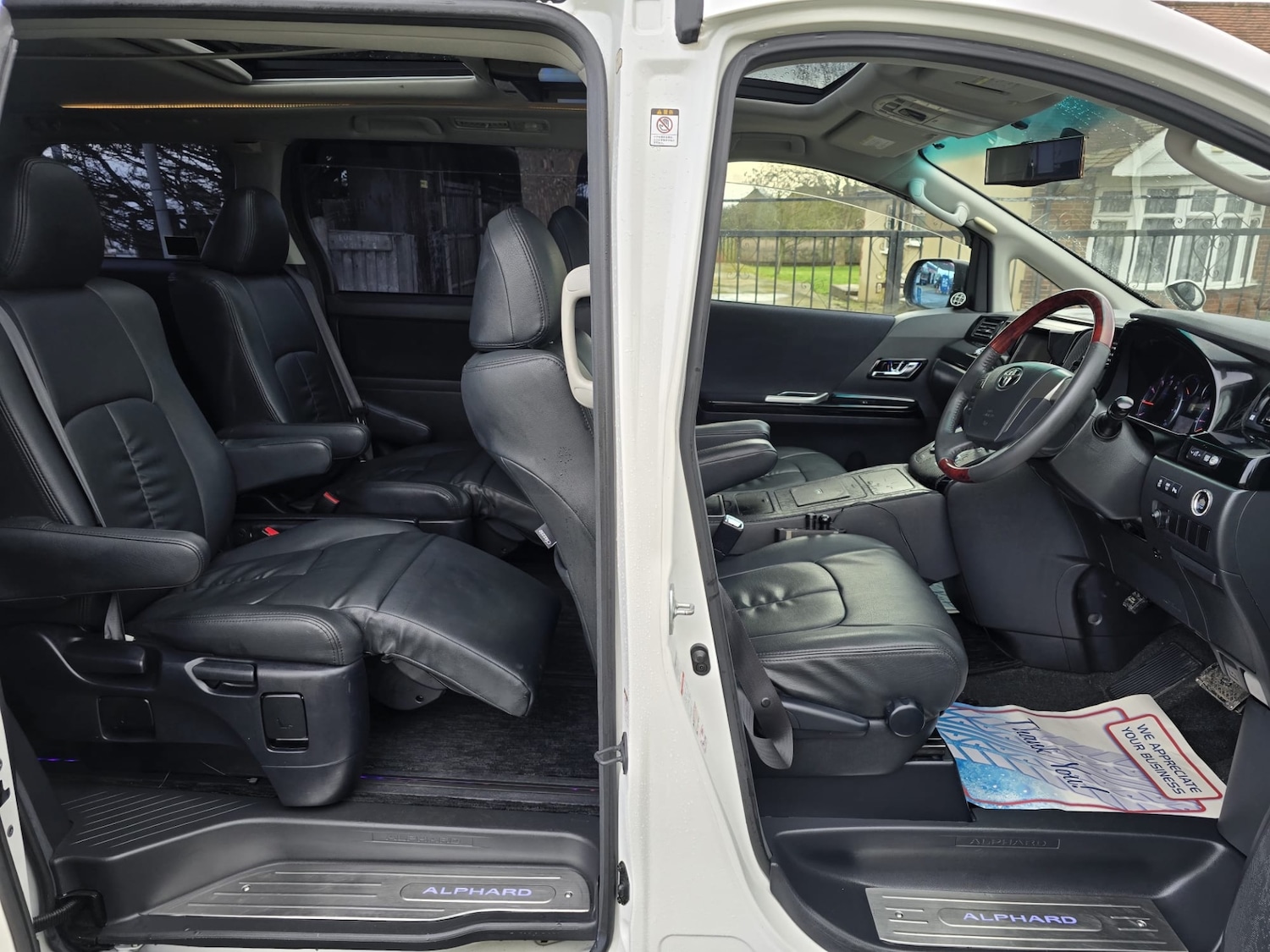 Used Toyota Alphard 2009 for sale - 77502191: Photo 17