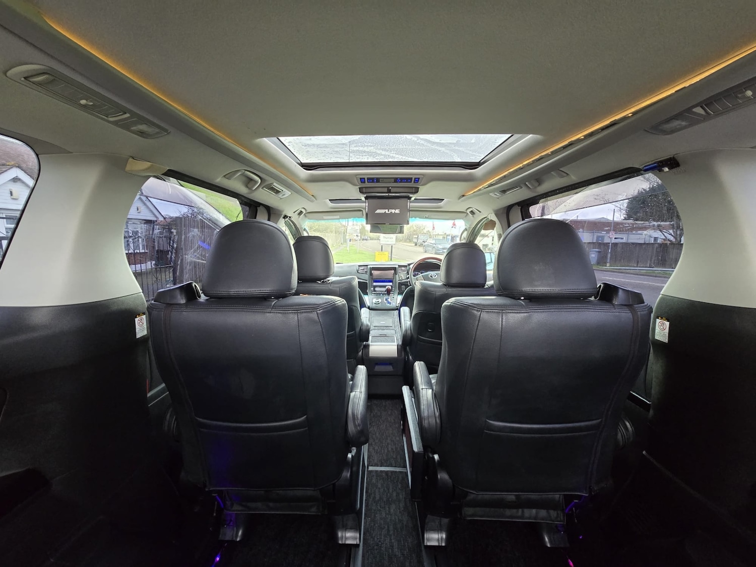 Used Toyota Alphard 2009 for sale - 77502191: Photo 18