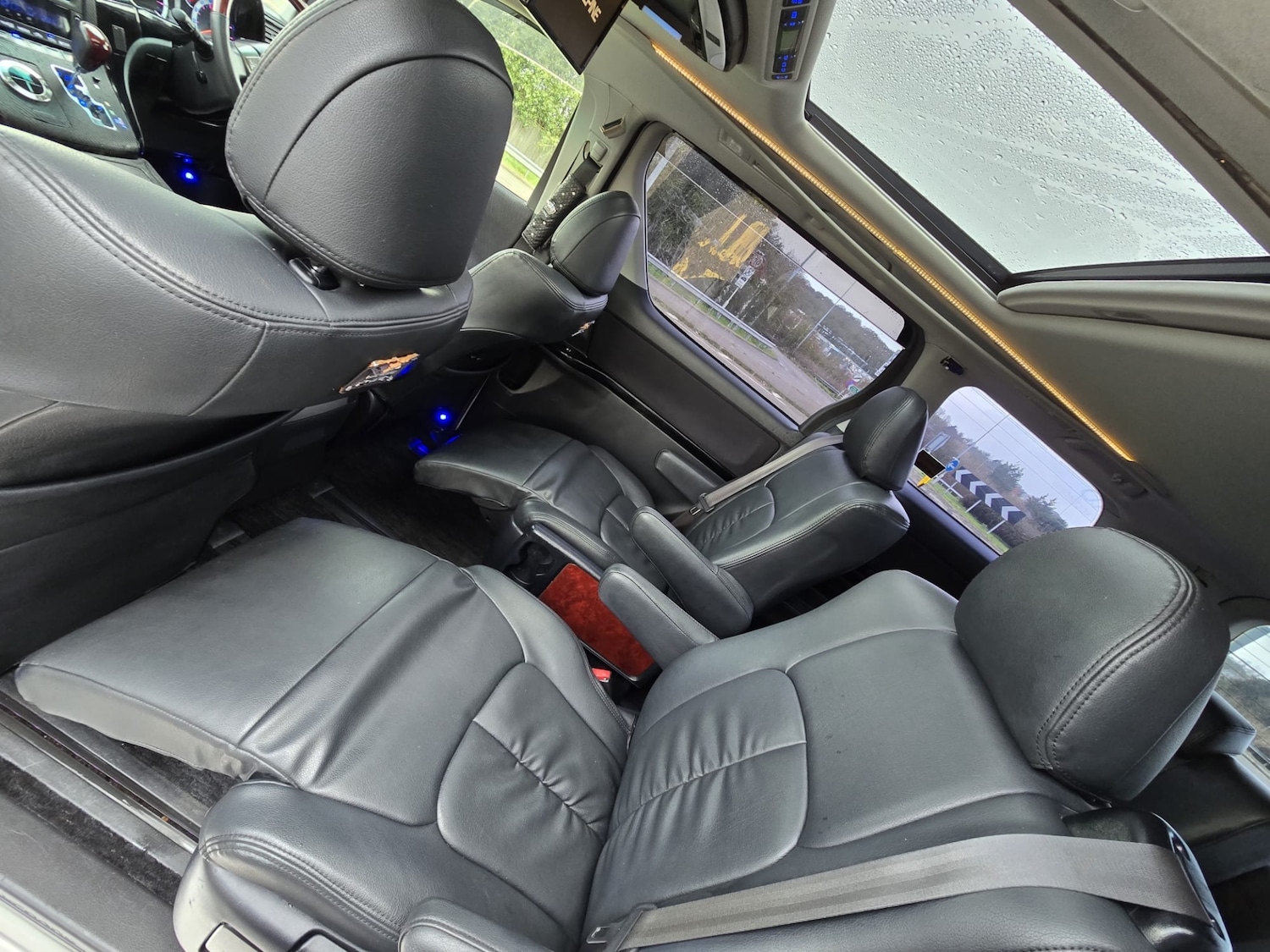 Used Toyota Alphard 2009 for sale - 77502191: Photo 22