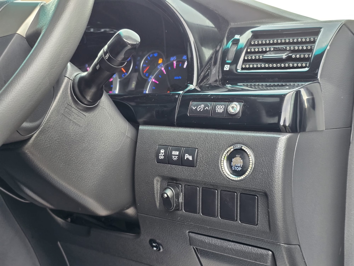 Used Toyota Alphard 2009 for sale - 77502191: Photo 26