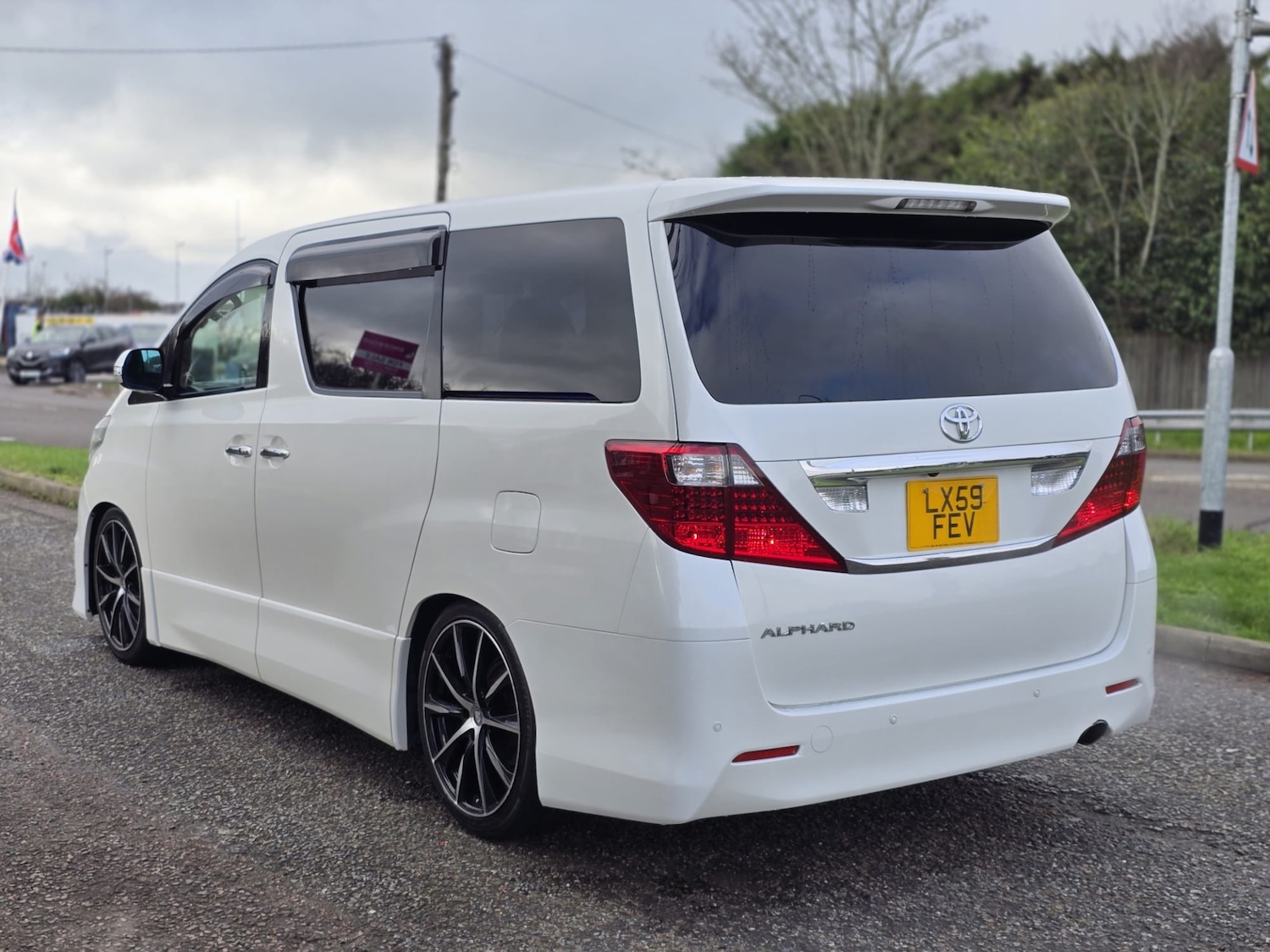 Used Toyota Alphard 2009 for sale - 77502191: Photo 4