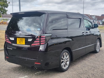 Used Toyota Vellfire undefined for sale - 79274792: Photo