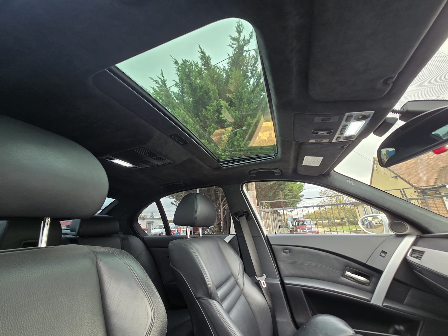 Used BMW M5 2006 for sale - 76461928: Photo 26