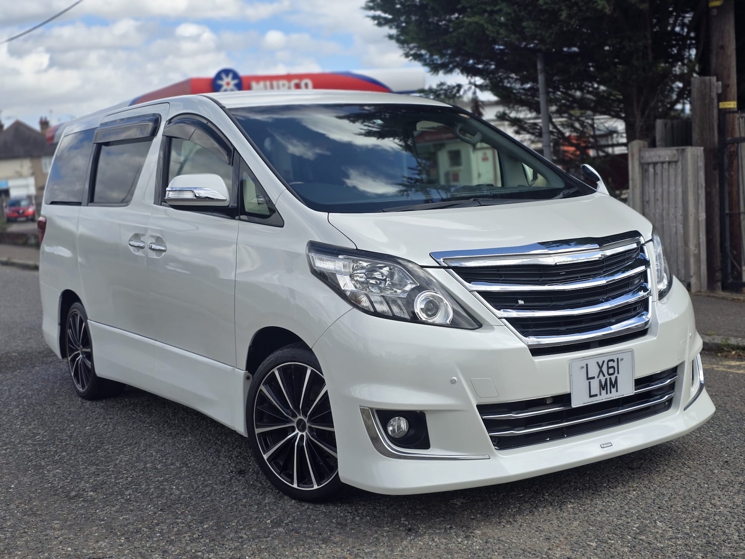 Used Toyota Alphard 2012 for sale - 76007175: Photo 1