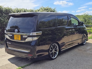 Used Toyota Vellfire 2012 for sale - 78896083: Photo
