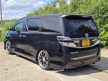 Used Toyota Vellfire 2012 for sale - 78896083: Photo