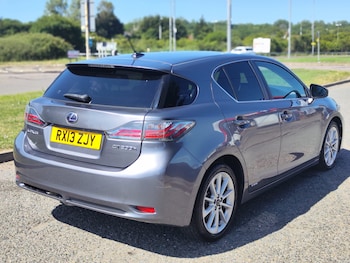 Used Lexus CT 2013 for sale - 79127260: Photo