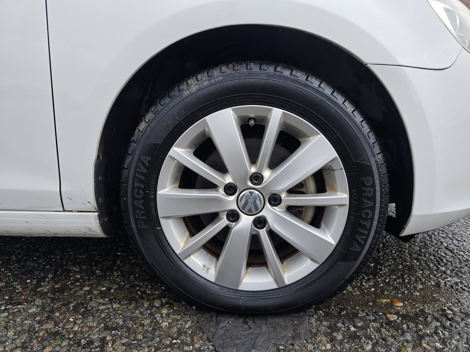 Used Volkswagen Golf 2013 for sale - 77504142: Photo 24