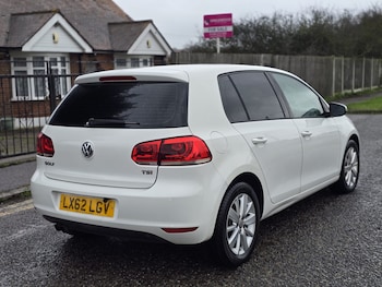 Used Volkswagen Golf 2013 for sale - 77504142: Photo