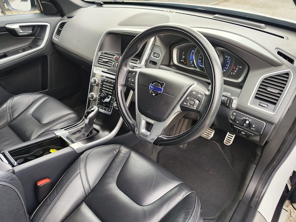 Used Volvo XC60 2015 for sale - 75453853: Photo 10