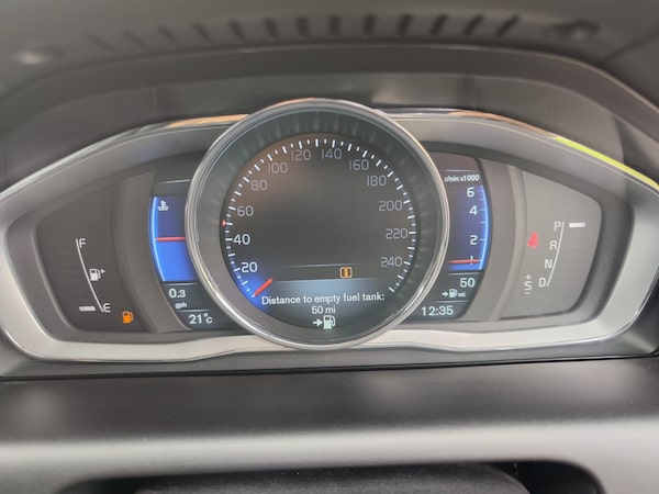 Used Volvo XC60 2015 for sale - 75453853: Photo 21