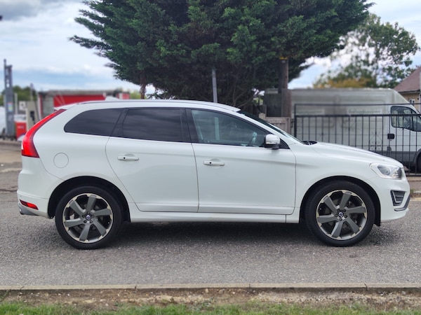 Used Volvo XC60 2015 for sale - 75453853: Photo 5