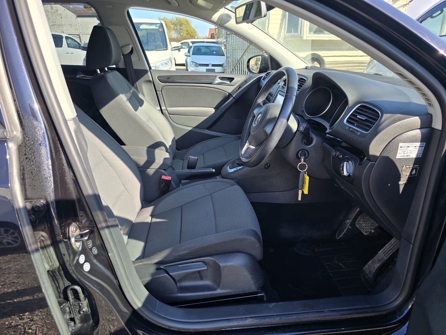 Used Volkswagen Golf 2011 for sale - 77729842: Photo 13